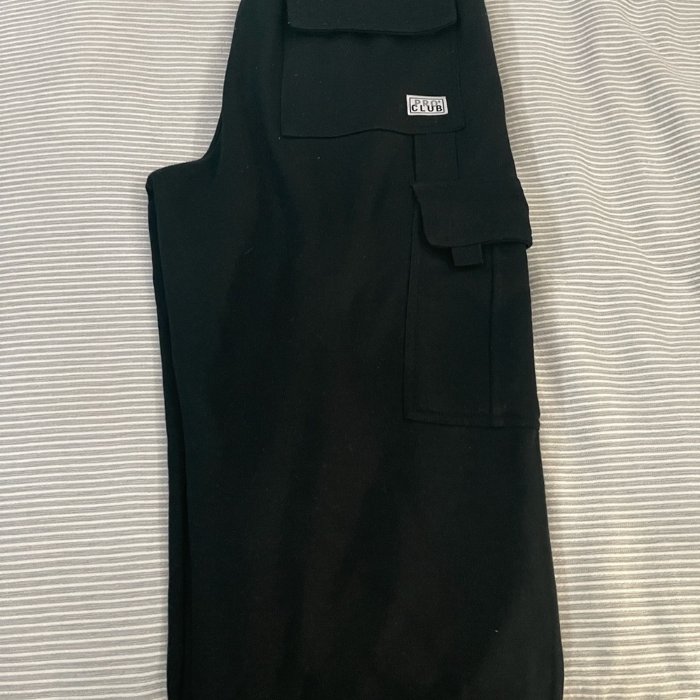 Men's Black Cargo Sweatpants Pro Club